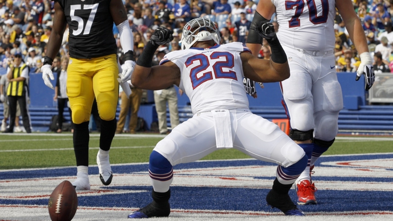 Fred Jackson Prepares SEAR Steakhouse for Grand Opening