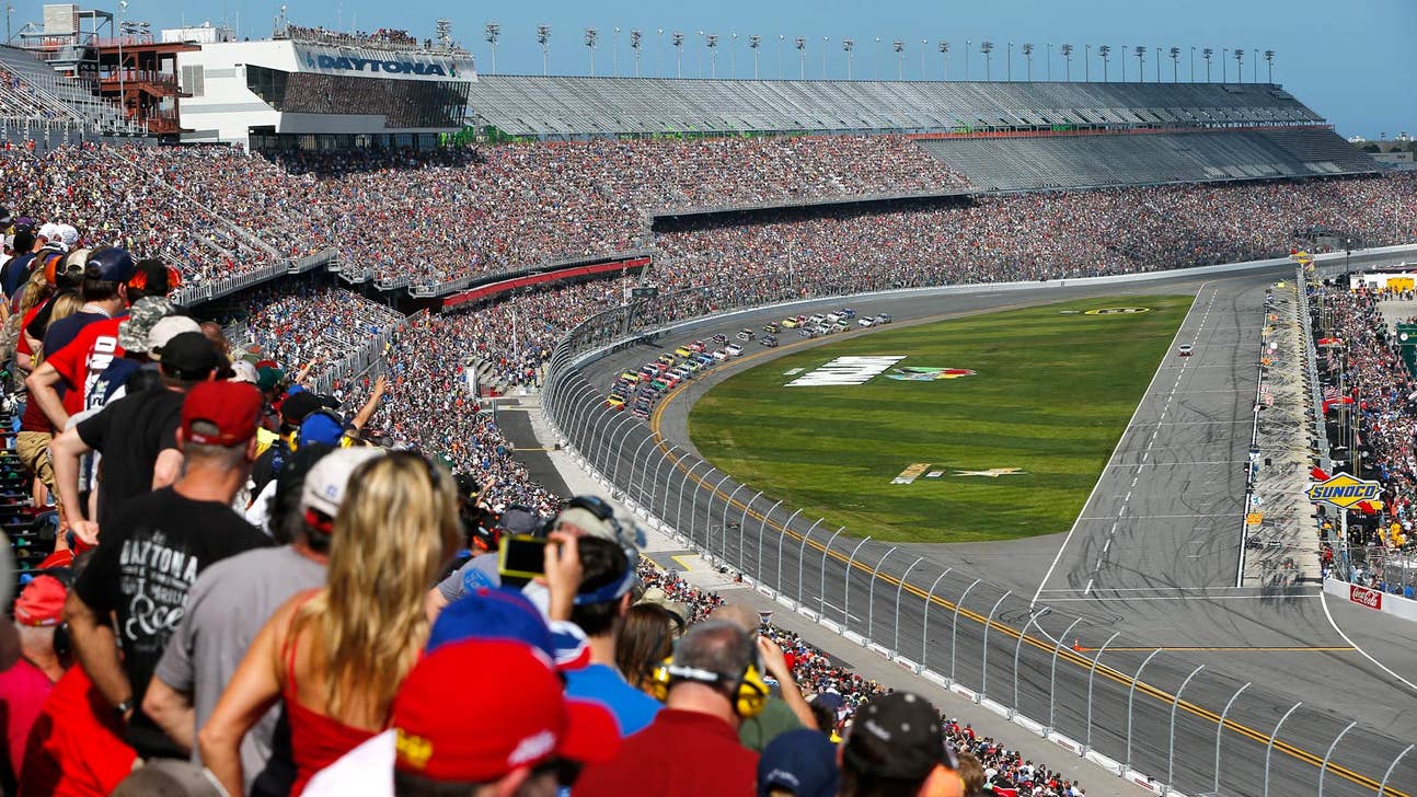 DW's analysis: Anything can happen and usually does at Daytona