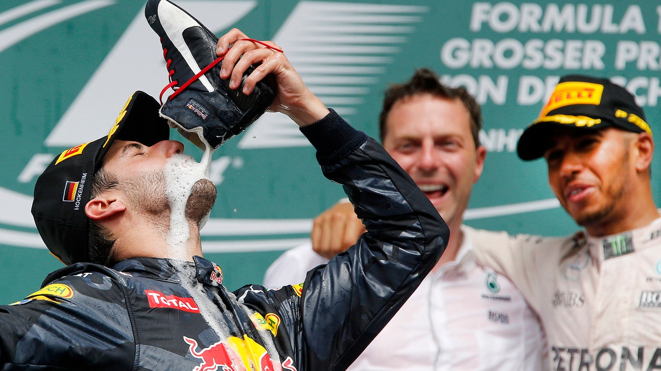 Daniel Ricciardo celebrates podium finish in bizarre style