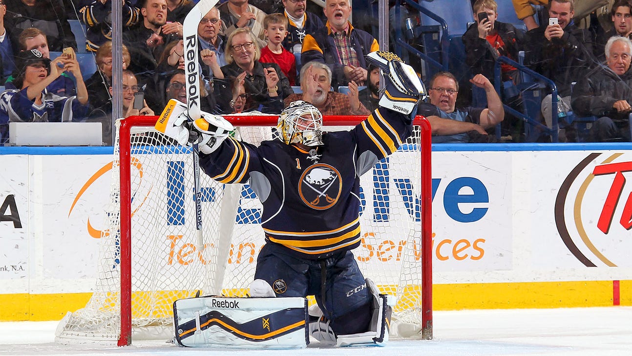 Kings agree to terms on one-year contract for goalie Jhonas Enroth