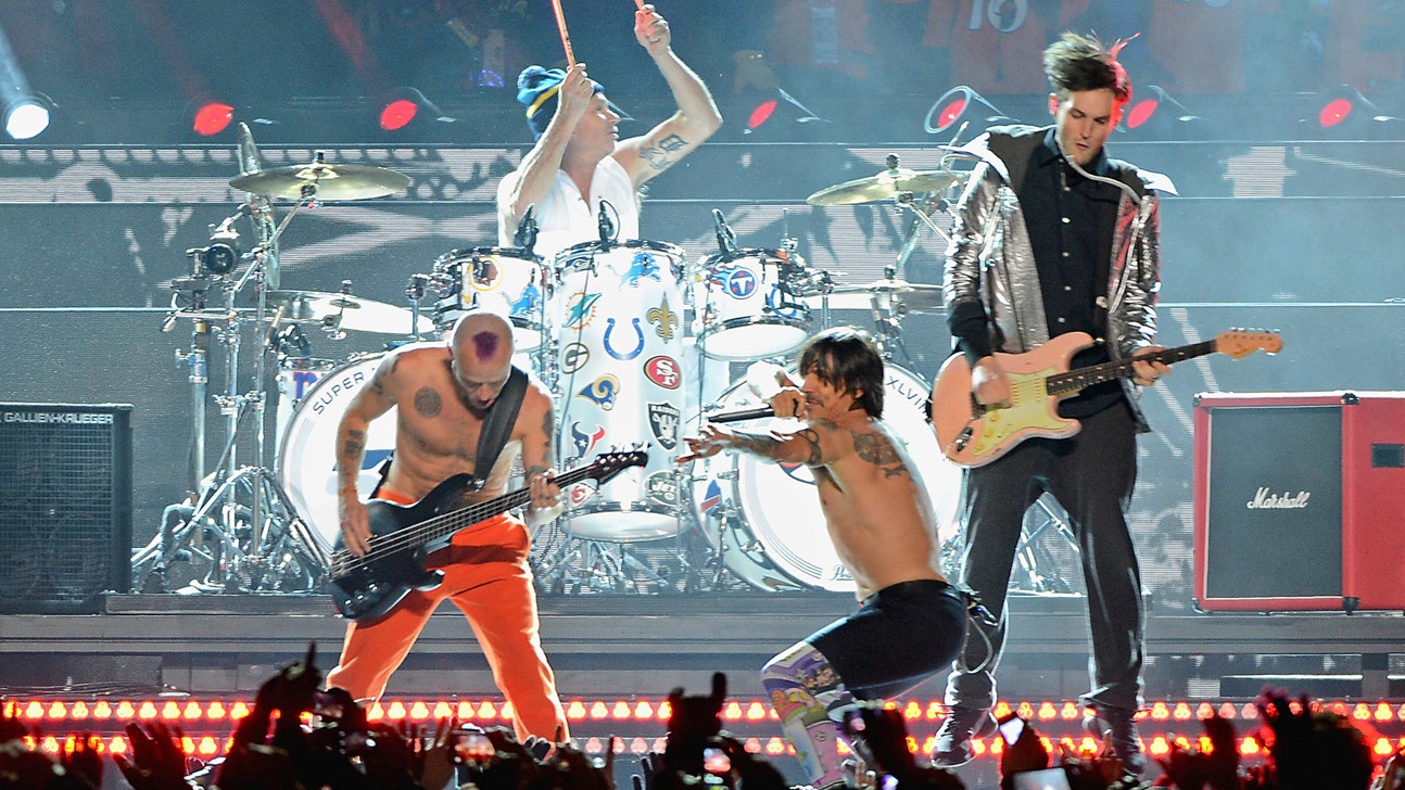 Flea: Why Chili Peppers' instruments weren't plugged in at Super Bowl