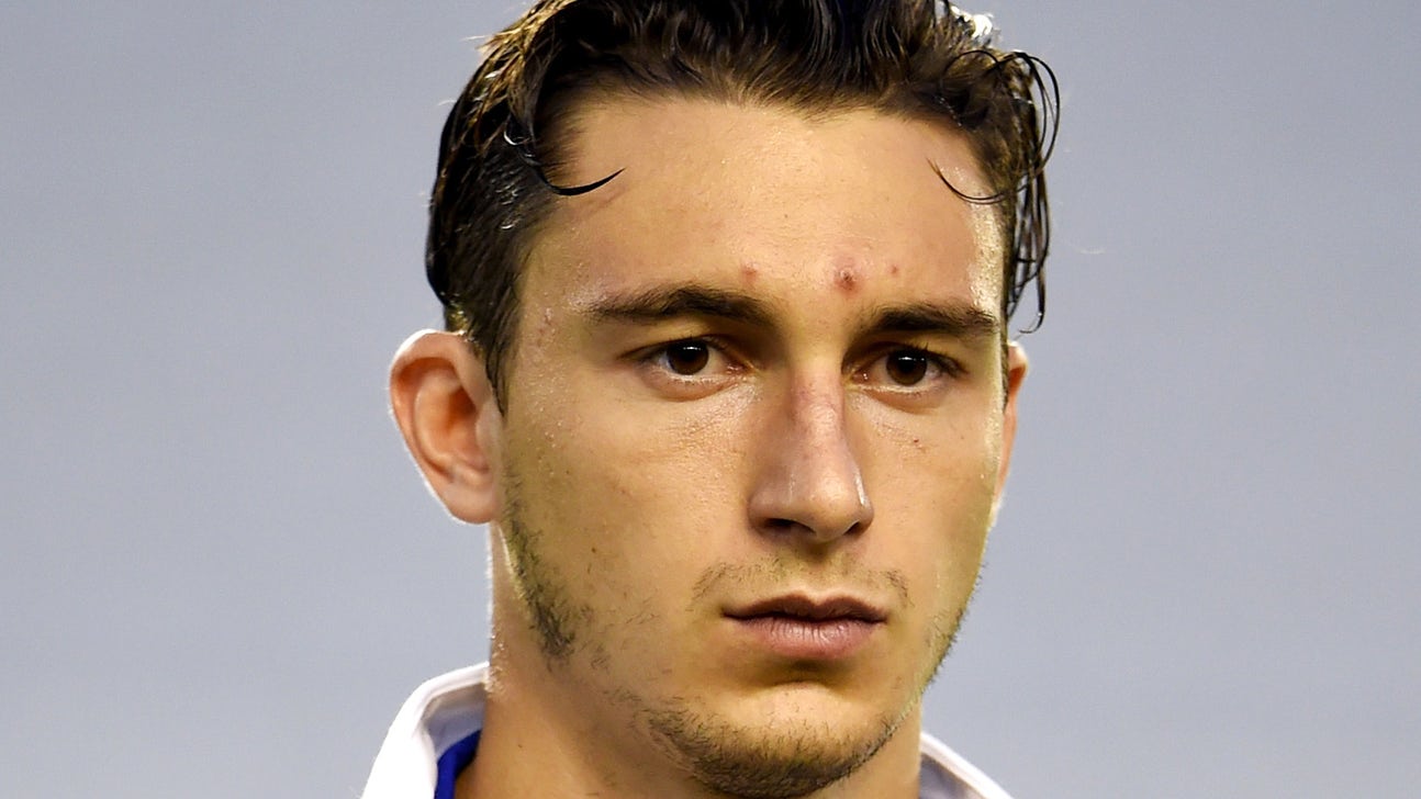 Van Gaal reveals Torino defender Darmian to have United medical
