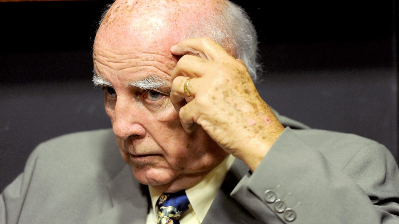 Former doubles champ Bob Hewitt pleads not guilty to rape charges