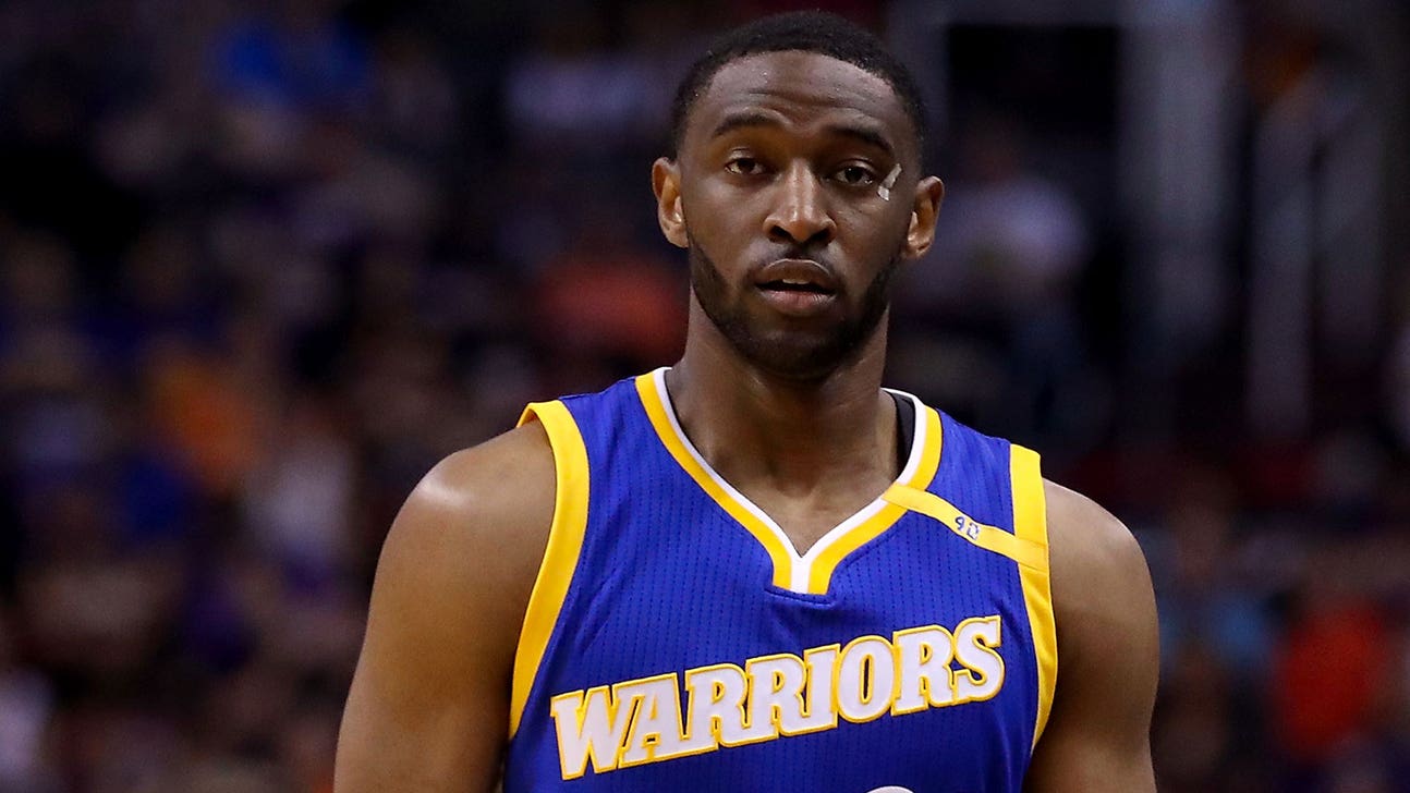 Warriors backup plays like he's possessed by Steph Curry