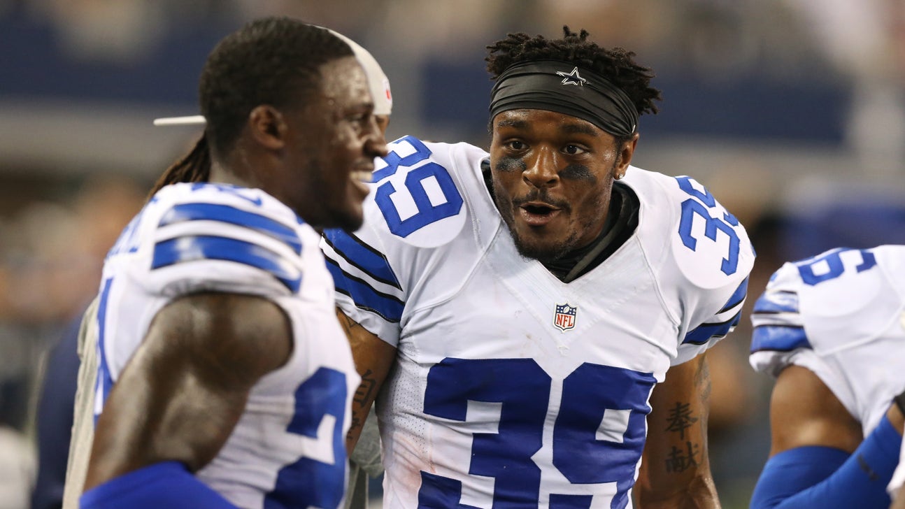 Cowboys corners team up to coach local children
