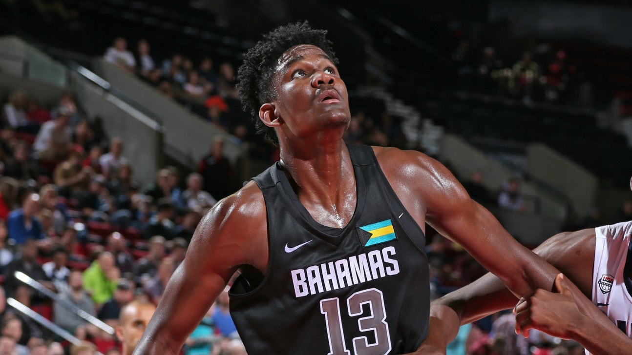 Nation's top-ranked HS basketball player DeAndre Ayton commits to Arizona