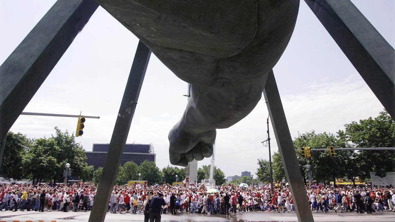 Joe Louis' fist sculpture in Detroit getting overhaul
