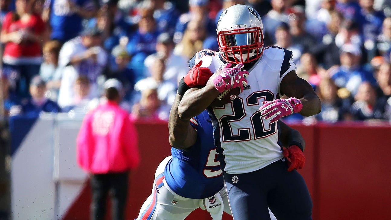 Reports: Patriots RB Ridley, LB Mayo done for year with knee injuries