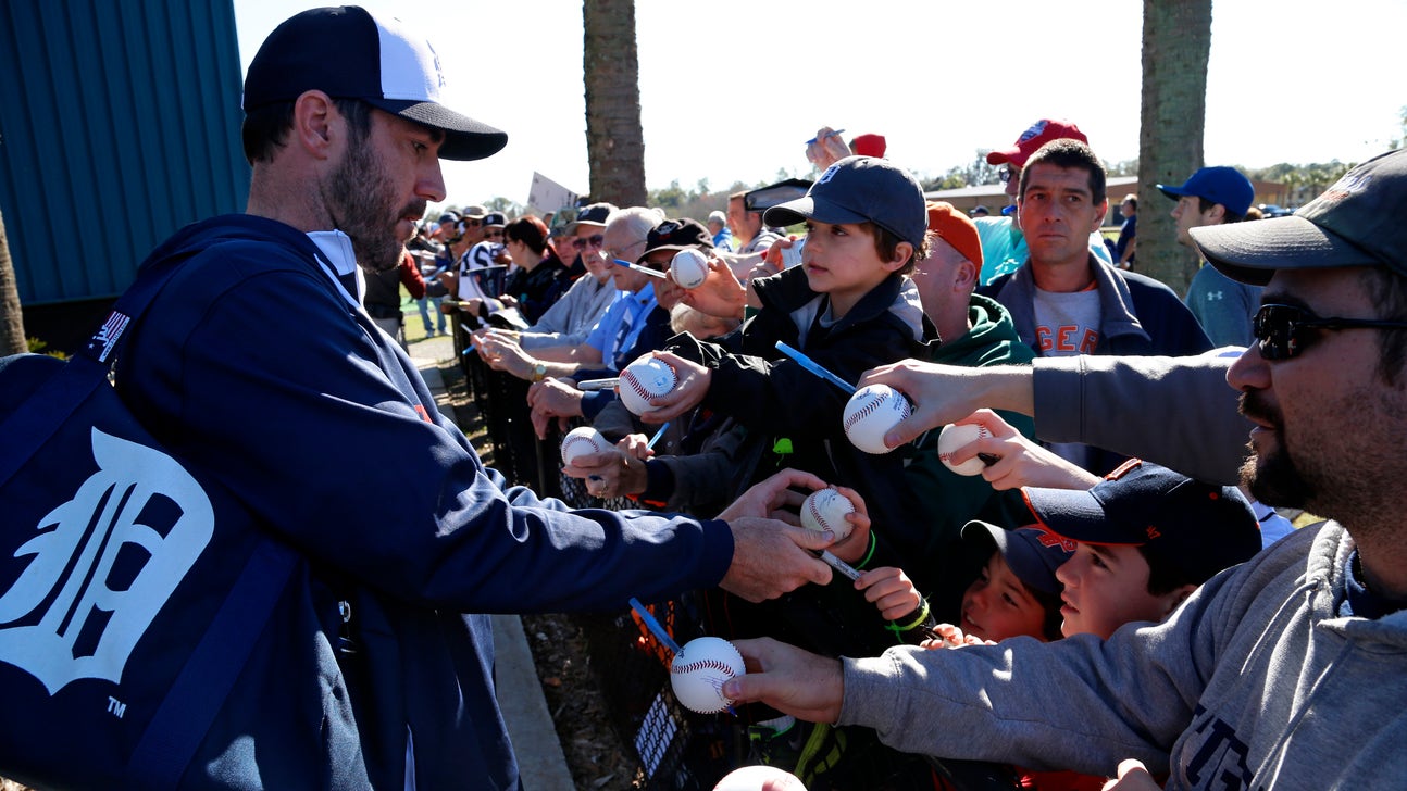MLB players can exchange digital autographs, messages with fans using lettrs app