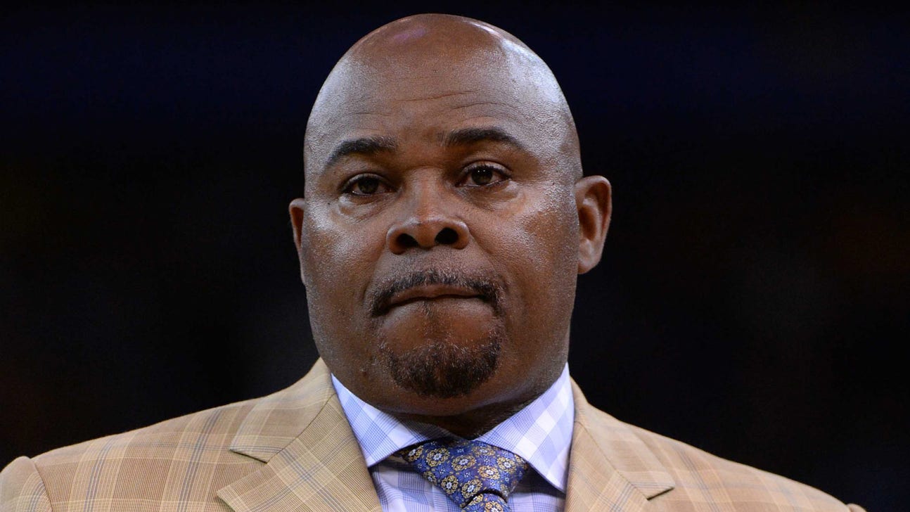Wolves bring in Lowe for another go-around as assistant coach