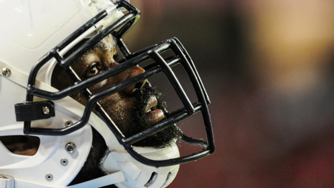 Michael Oher dislikes attention brought by 'The Blind Side'