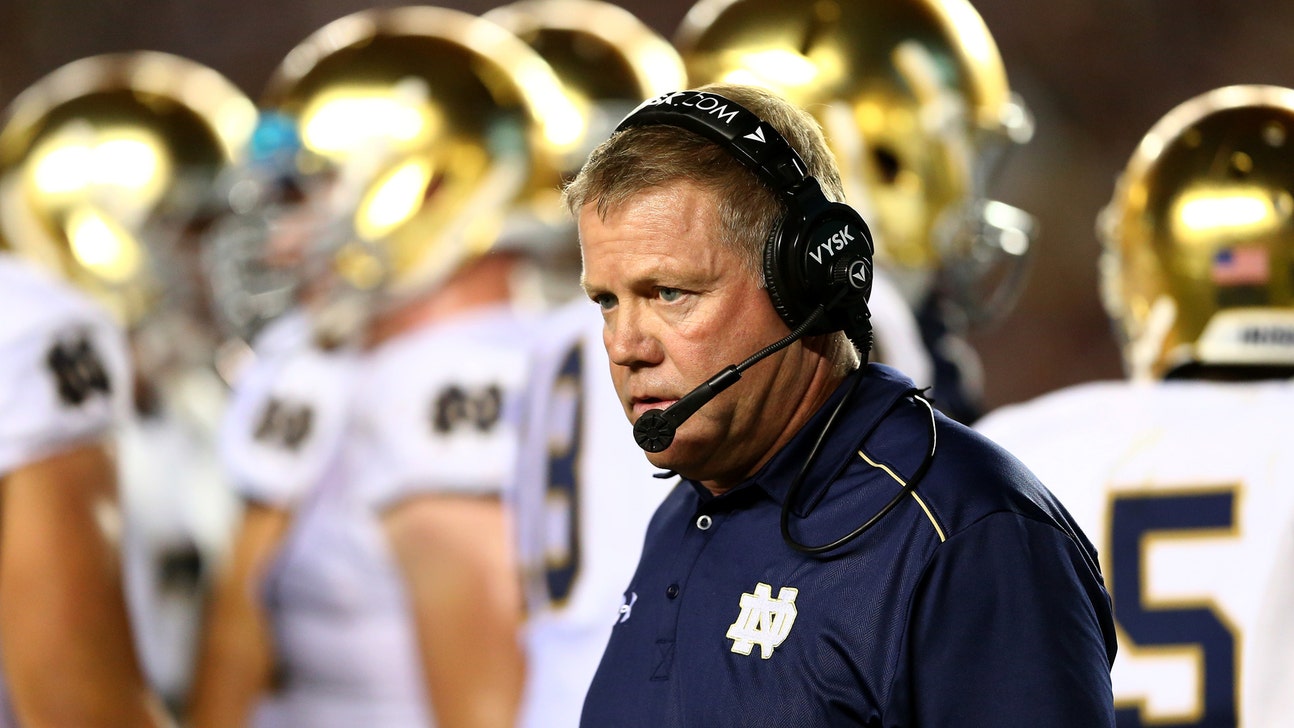 Brian Kelly says he shoved assistant to 'control the sideline'