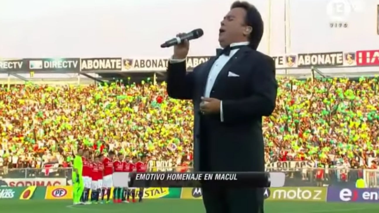 Chilean clubs pay homage to Chapecoense with touching rendition of 'Ave Maria'