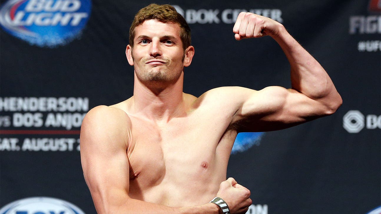 Chas Skelly makes quick work of Tom Niinimaki in Tulsa