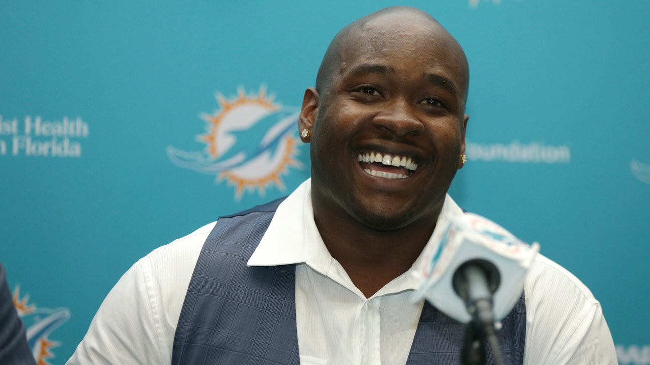 Laremy Tunsil finding his footing after landing with Dolphins