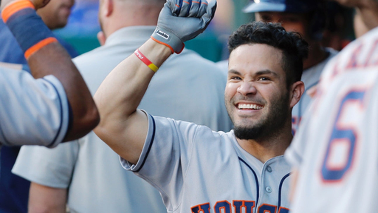 Houston Astros locker room breaks out into Backstreet Boys karaoke
