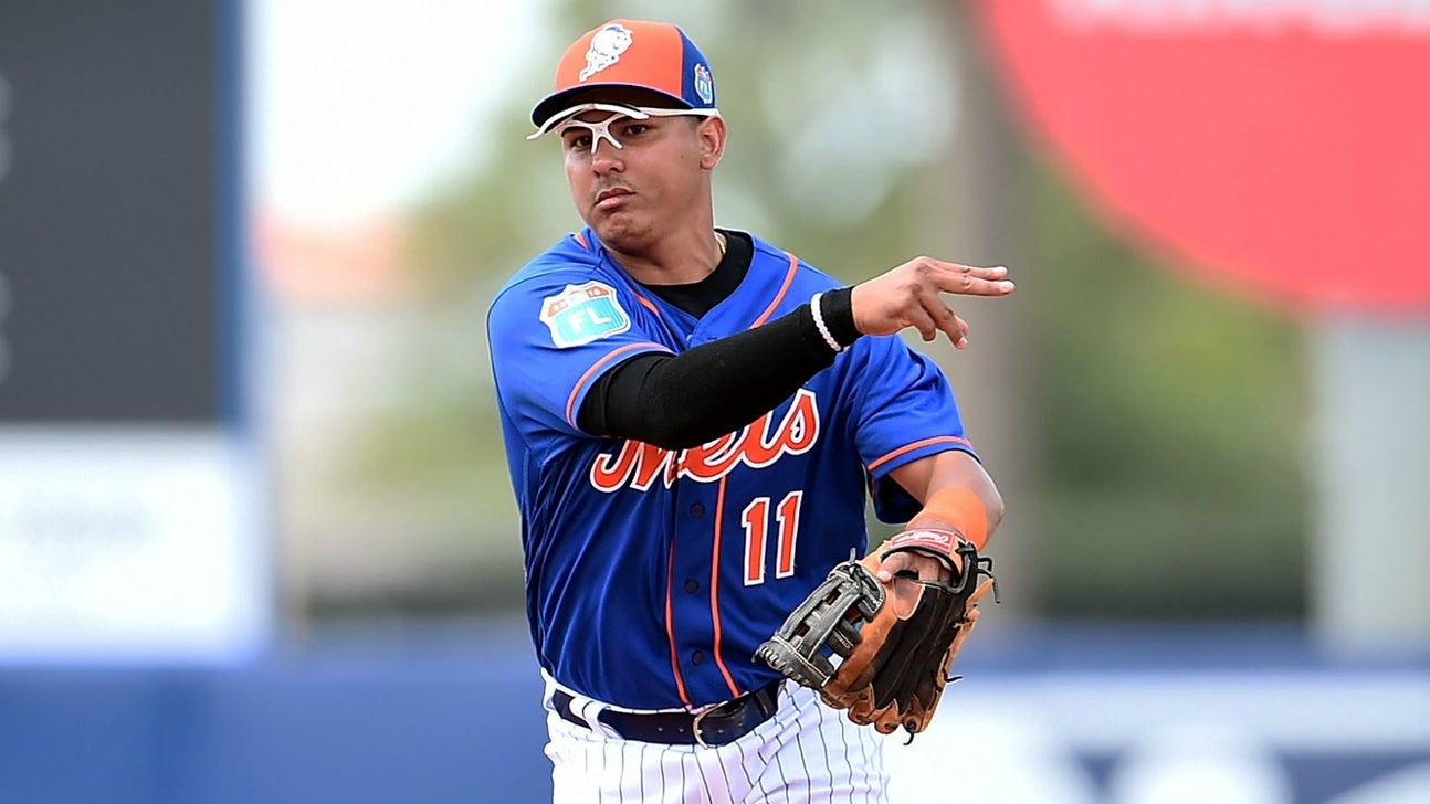 Cardinals address hole at shortstop by signing Ruben Tejada
