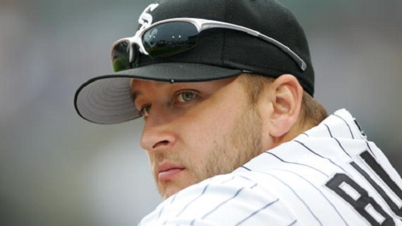 Mark Buehrle drank beer during 2005 World Series game he pitched in