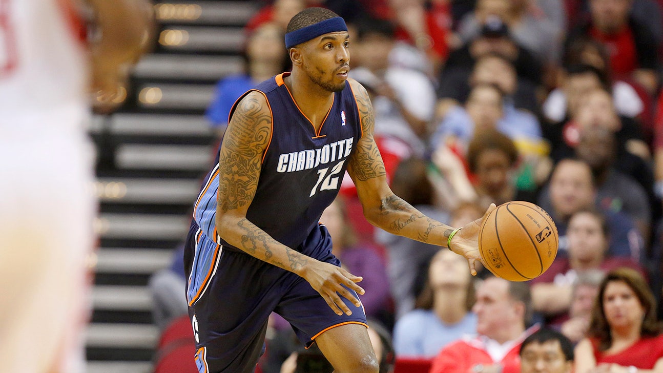 Tyrus Thomas signs deal to play overseas