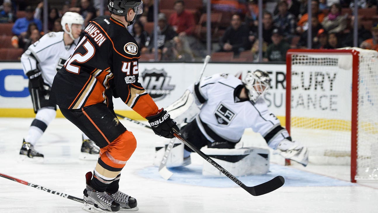 Gibson, Ducks shutout Kings 1-0