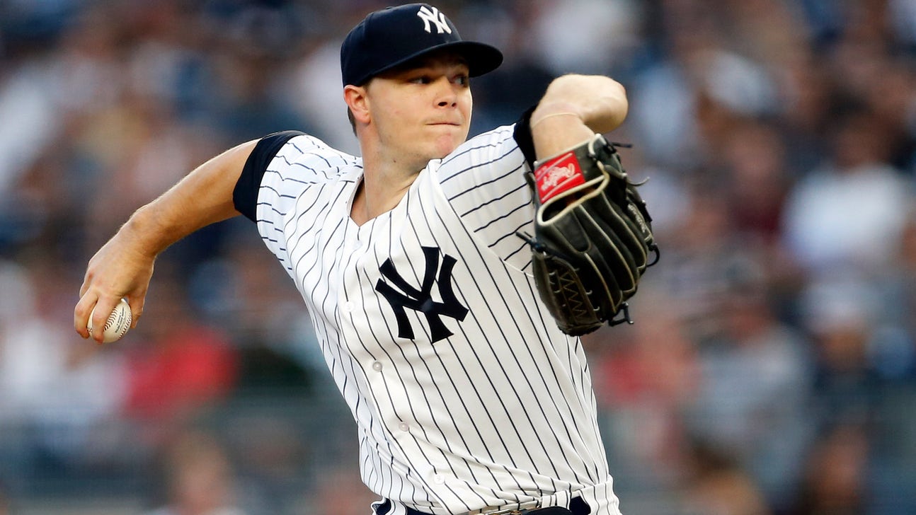 Reds acquire Sonny Gray from Yankees