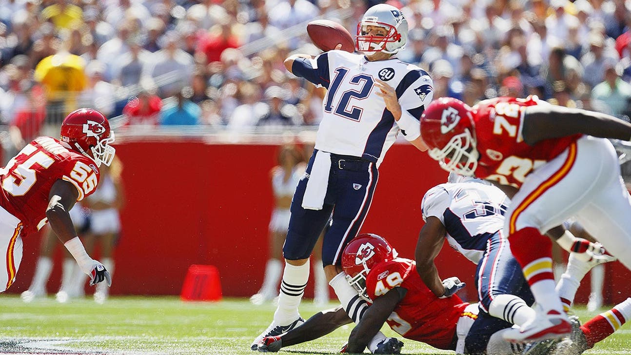 Brady tears ACL, MCL in left knee after absorbing hit from Bernard Pollard