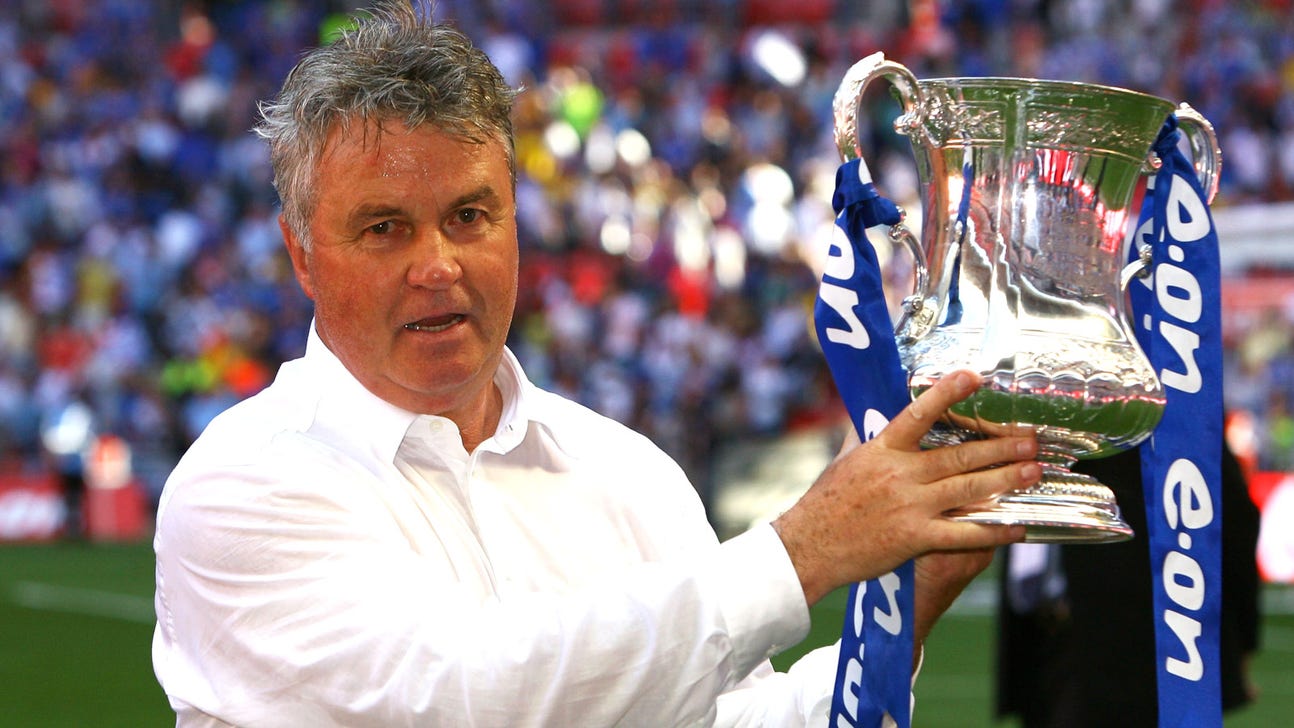 Guus Hiddink confirmed as Chelsea boss until end of season