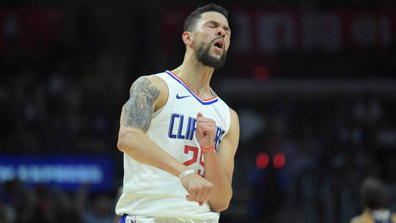 Clippers take on Warriors in first meeting of the season