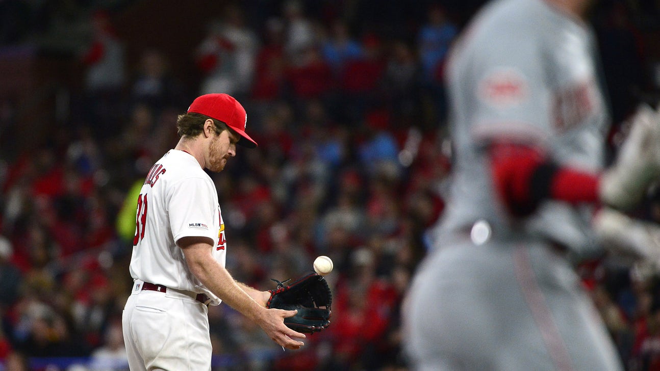Clunker: Cardinals serve up five homers, fall to Cincy 12-1