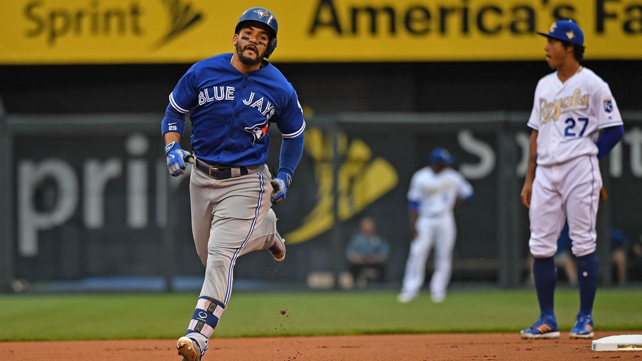 Herrera allows ninth inning homer, Royals lose 4-3