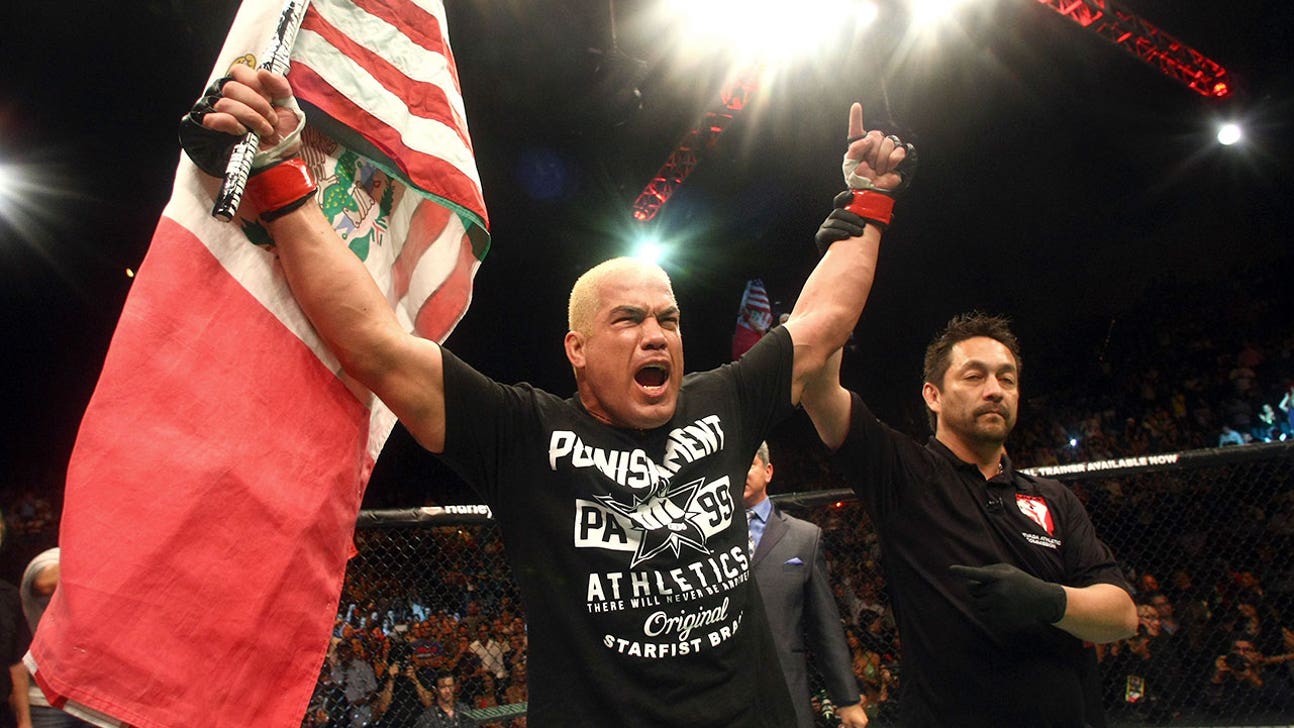 Tito Ortiz advises Conor McGregor to give in to the UFC's demands