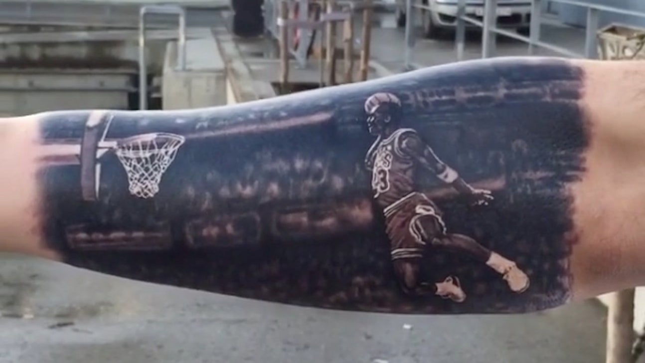 Fan gets tattoo immortalizing Michael Jordan's 1988 free throw line dunk