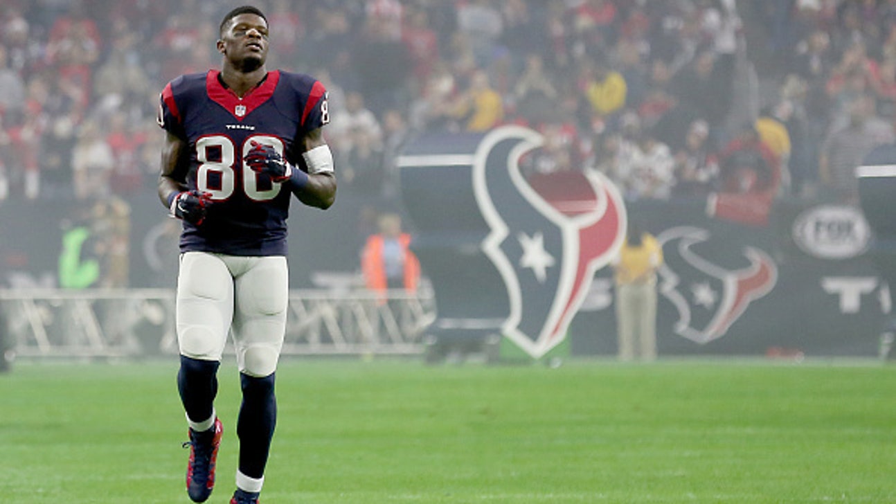 Andre Johnson reconnects with Chuck Pagano by joining Colts