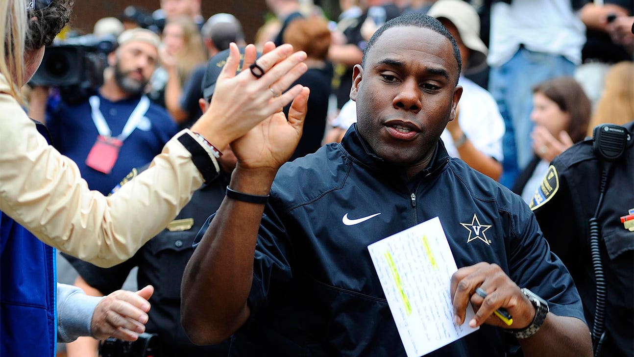 Derek Mason Finds Missing Piece of Paper; Vandy Now Playoff Contender
