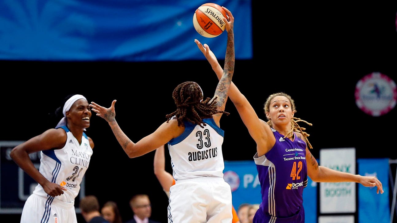 Moore, Lynx take Game 1 from Mercury