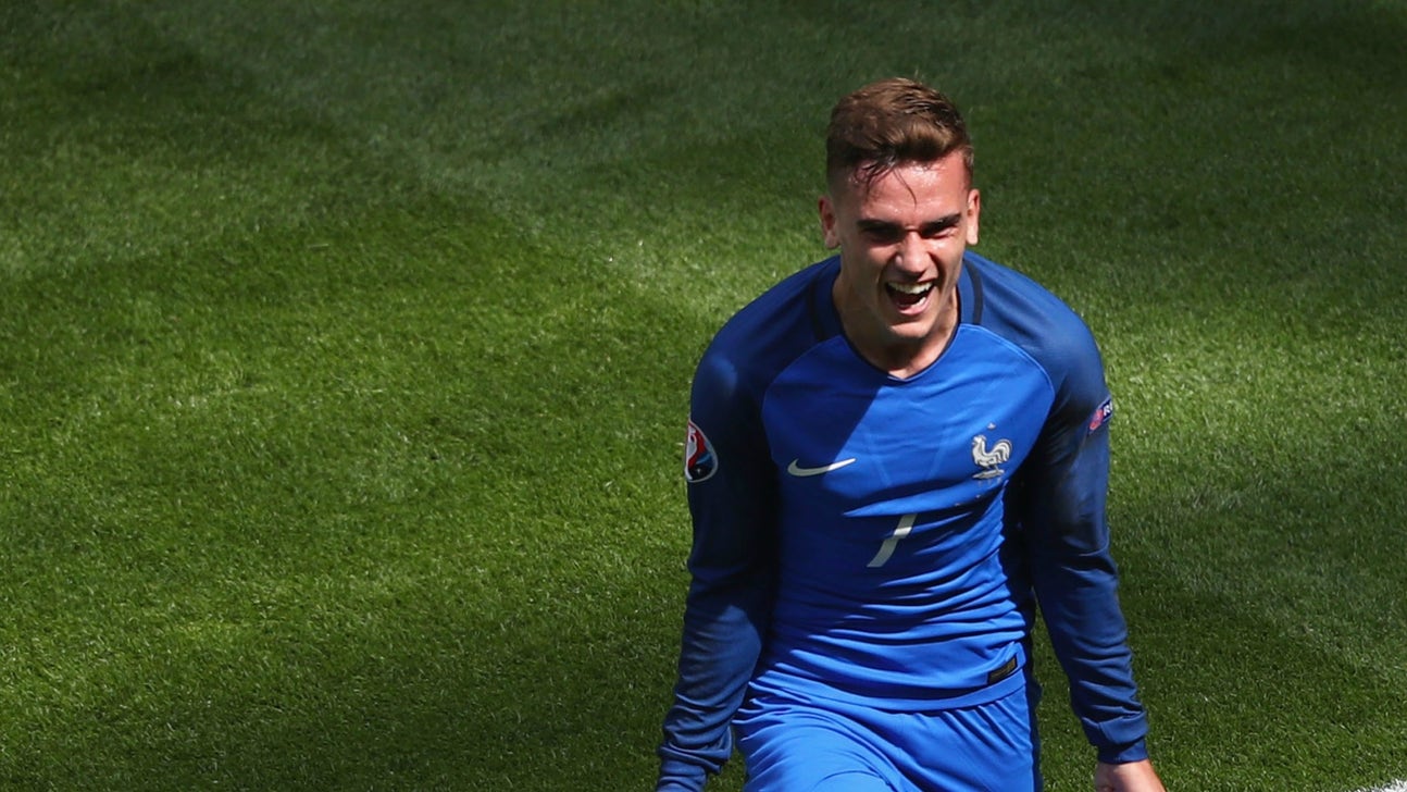 Antoine Griezmann can be France's star, if Didier Deschamps lets him