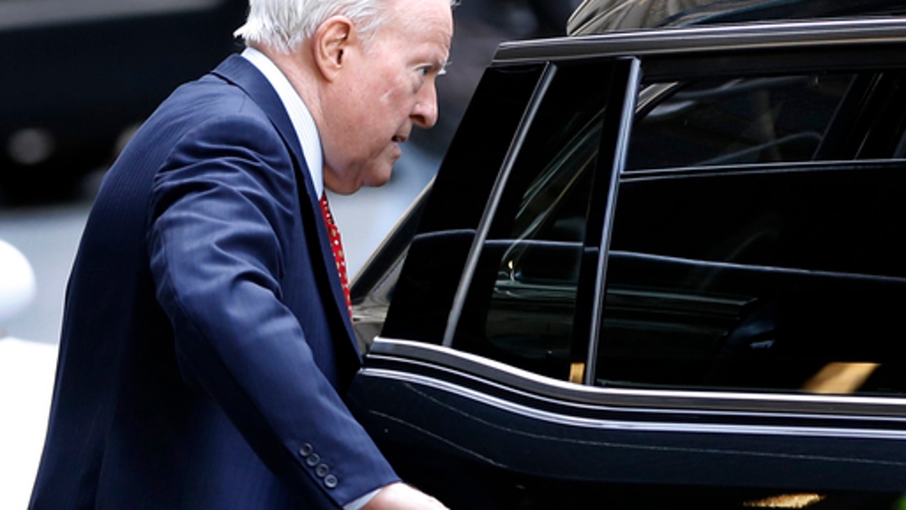 Baseball owners hear from Democratic, Republican strategists