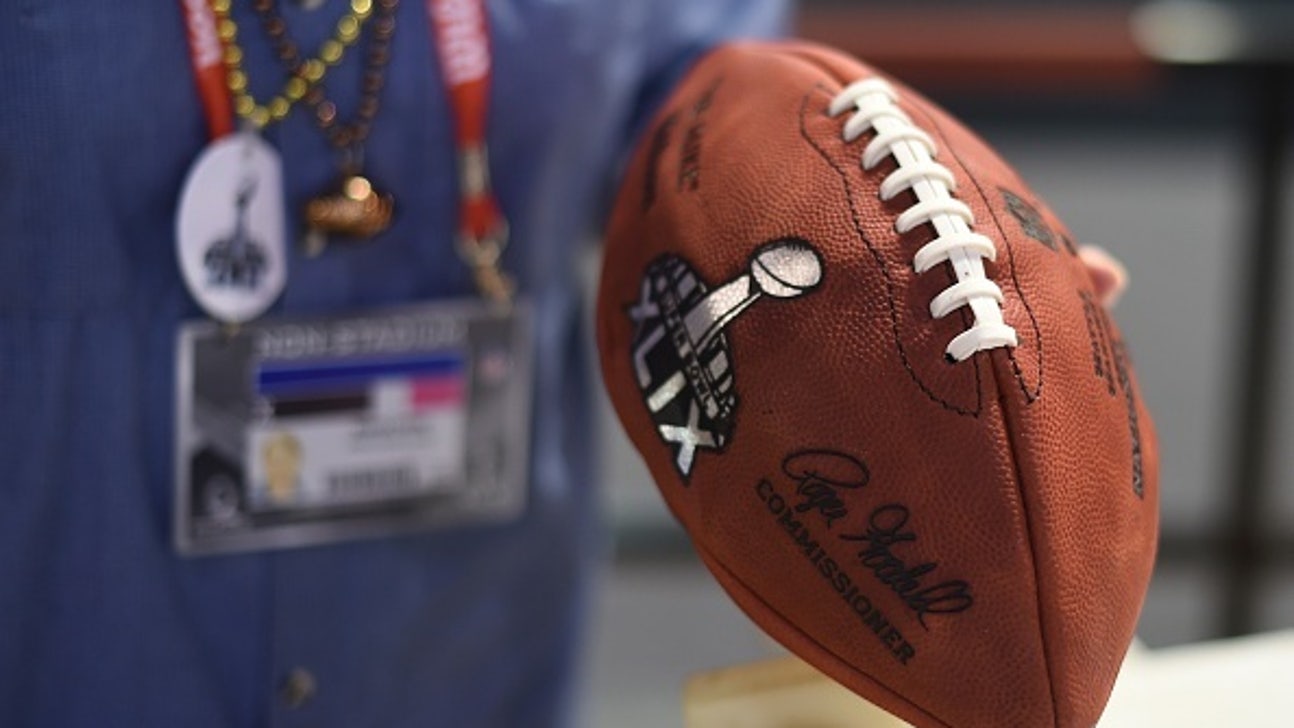 Why are some Deflategate text messages being ignored?