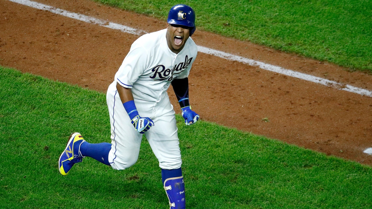 Salvy wins second career Silver Slugger Award