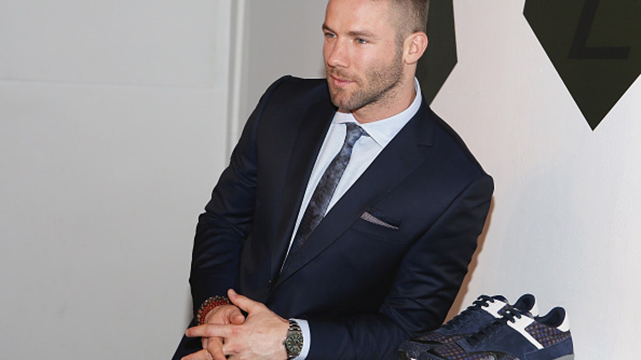 Edelman mocks Belichick in Cinco de Mayo tweet
