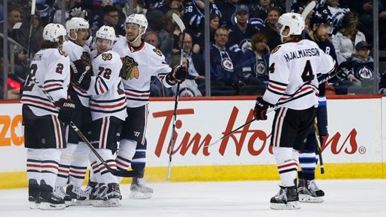 Ex-Jet Ladd scores against former team as Blackhawks snap 4-game slide