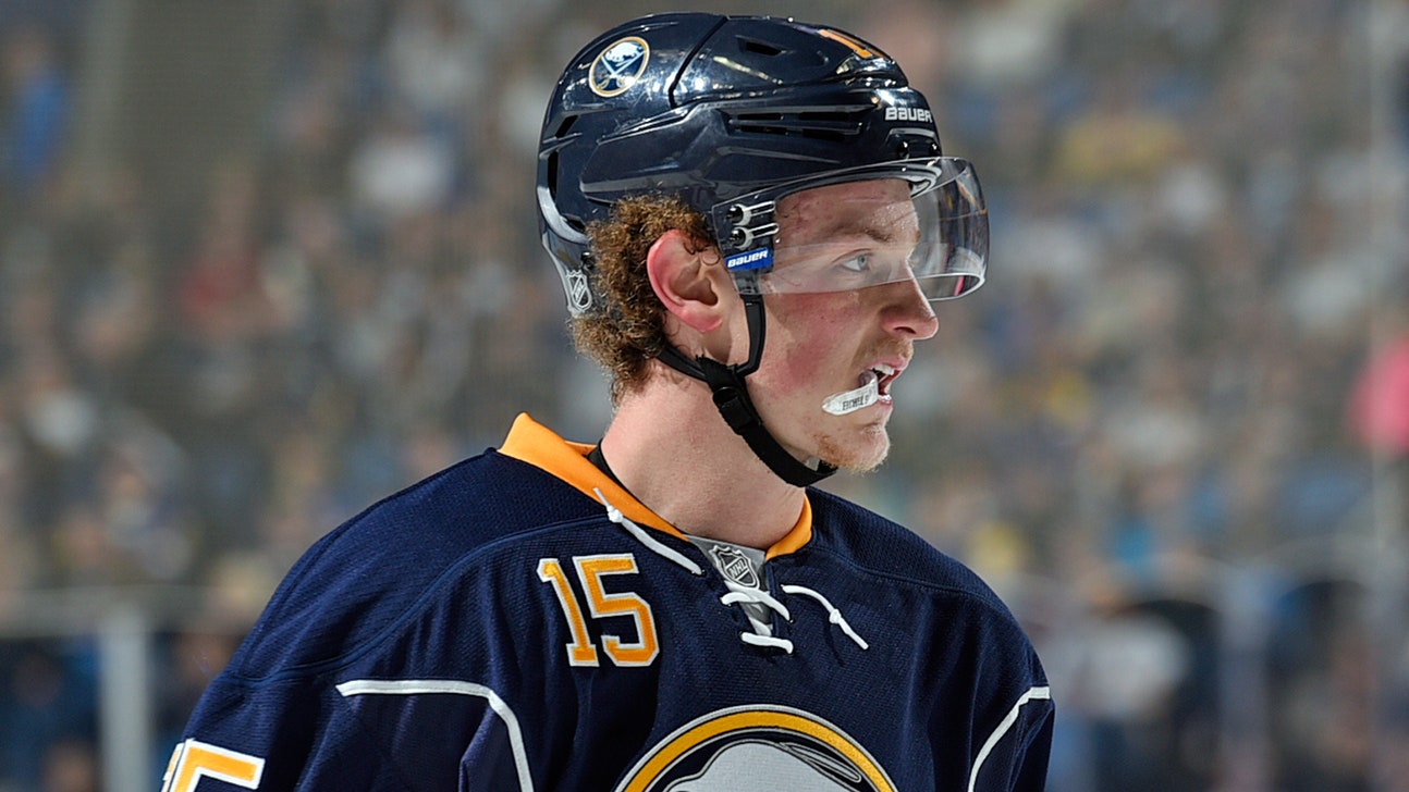 Jack Eichel scores in his NHL debut