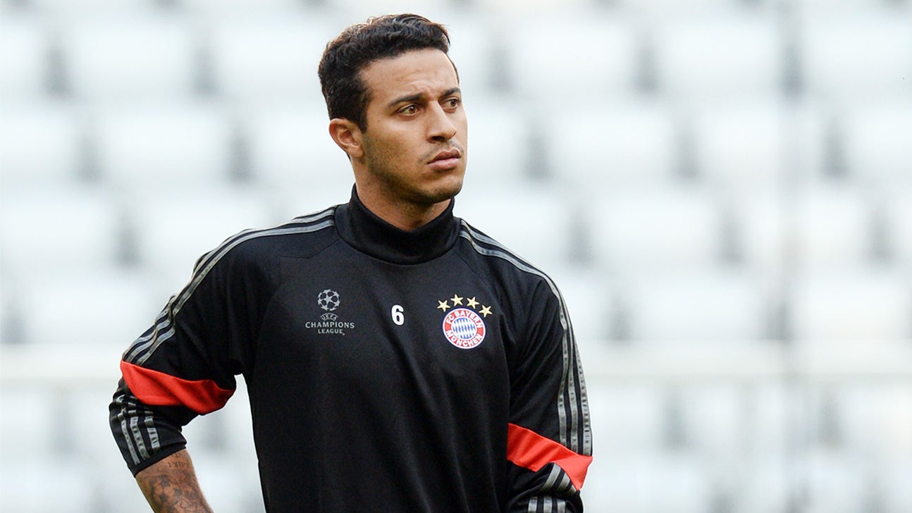 Bayern midfielder Thiago out for six months after knee operation