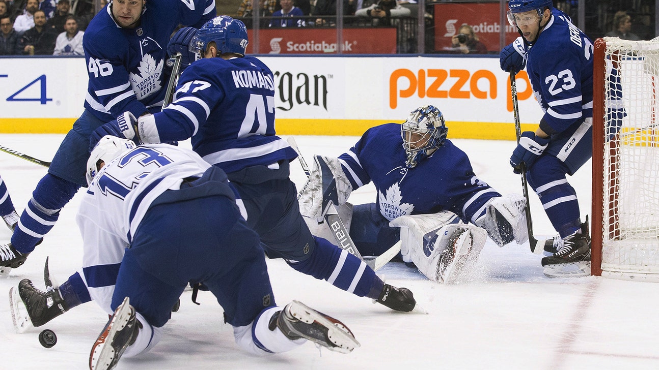 Lightning make late surge, come up short against Maple Leafs