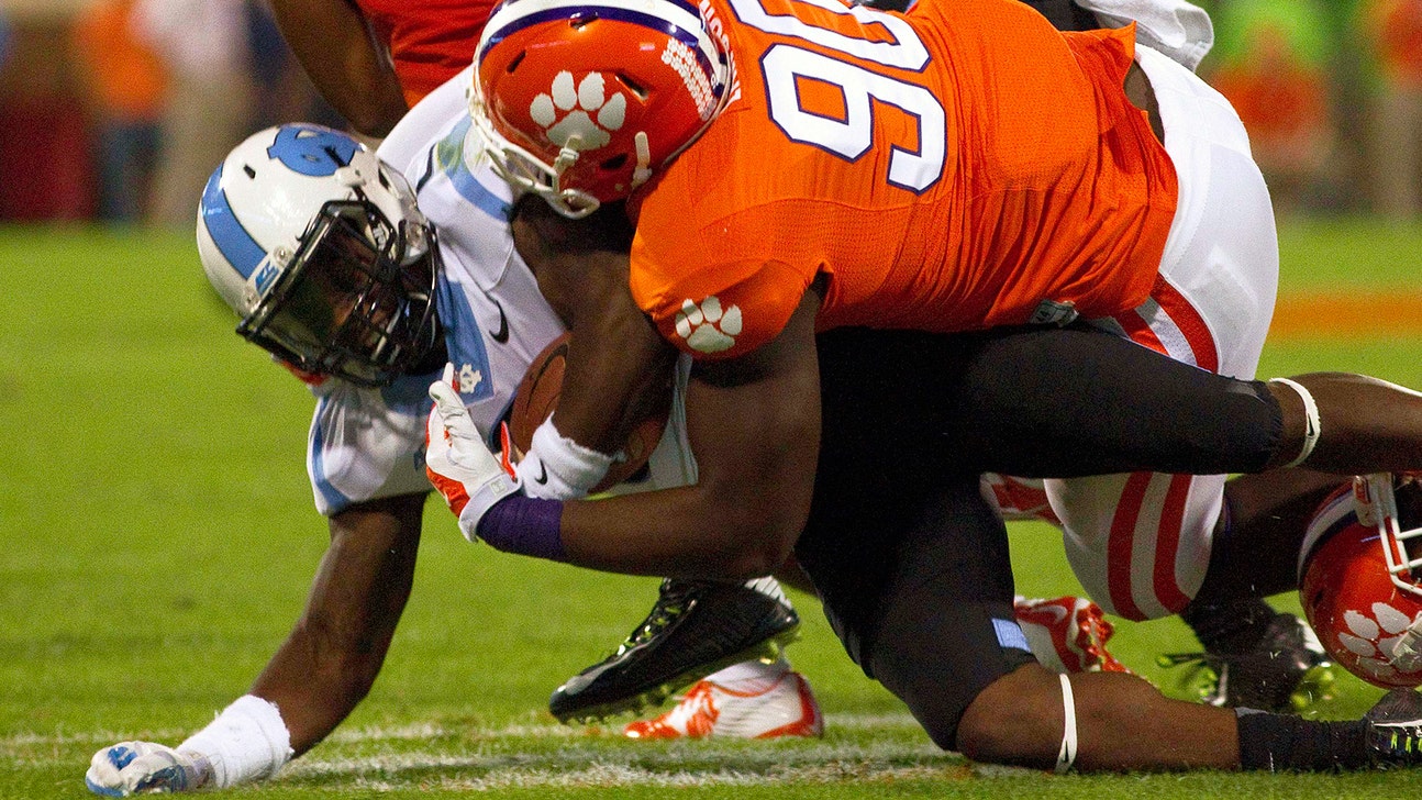 Clemson looking to unleash a Shaq attack on opponents this year