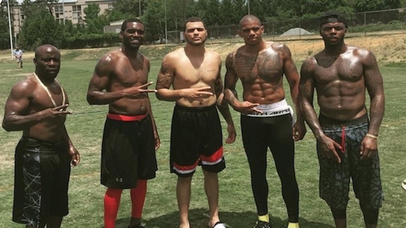 Randy Moss, Josh Gordon working with Terrelle Pryor