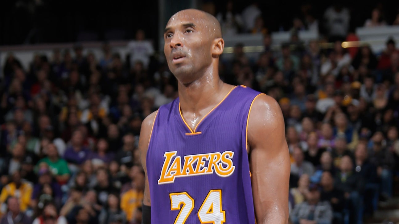 Watch Kobe Bryant pass Shaquille O'Neal for fifth all-time in field goals made