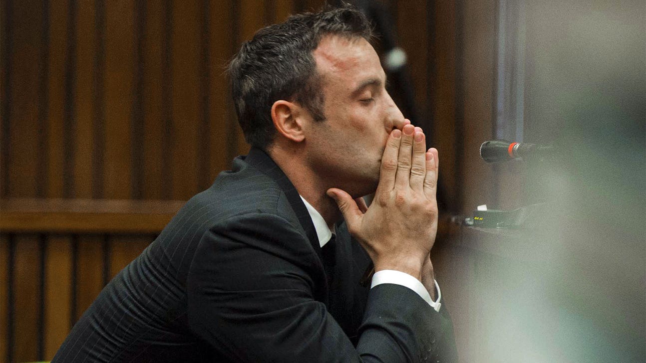 Crime scene detailed as Pistorius' lawyer alleges missteps in investigation
