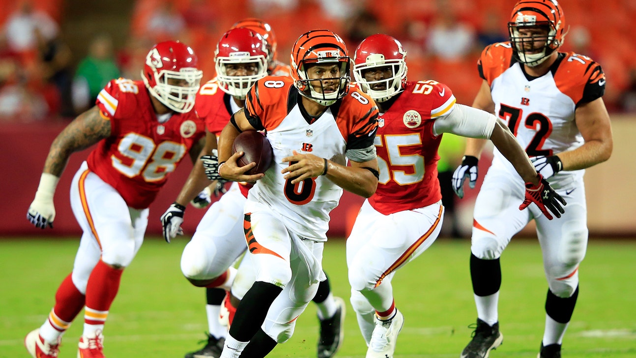 Bengals quarterback throws up, then throws touchdown