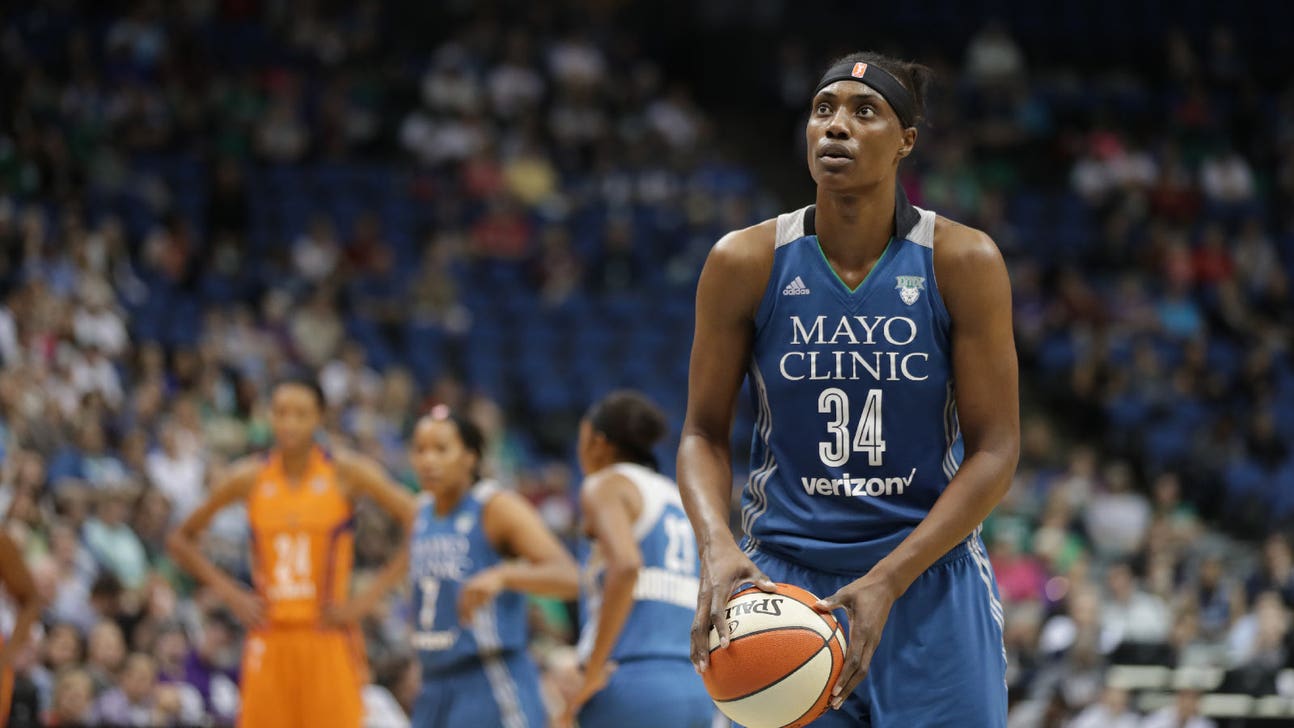 Montgomery, Fowles lead fourth-quarter run in Lynx win over Phoenix